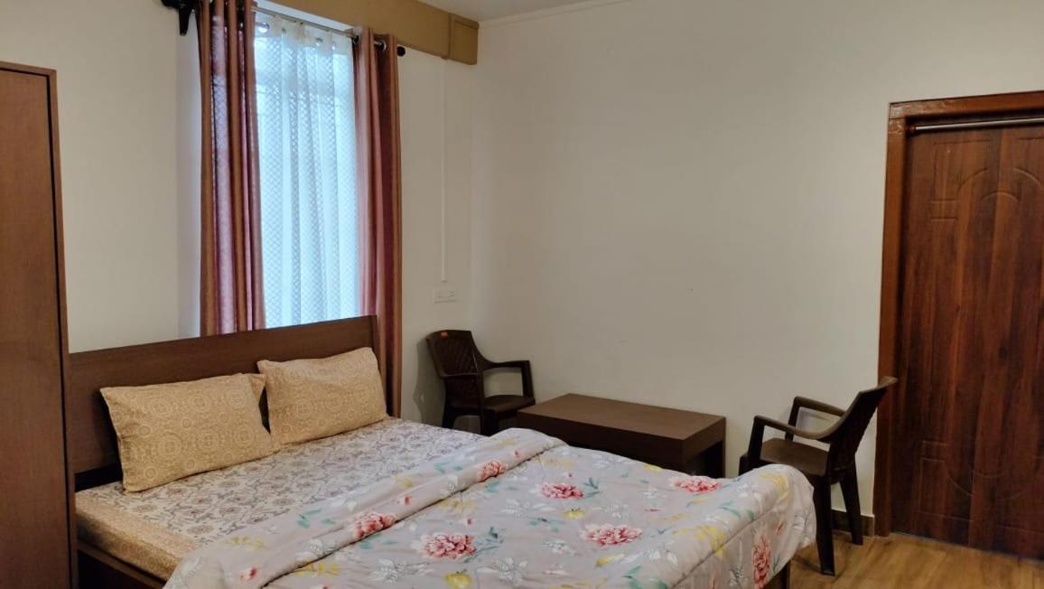 Aroma Inn Shillong Buitenkant foto