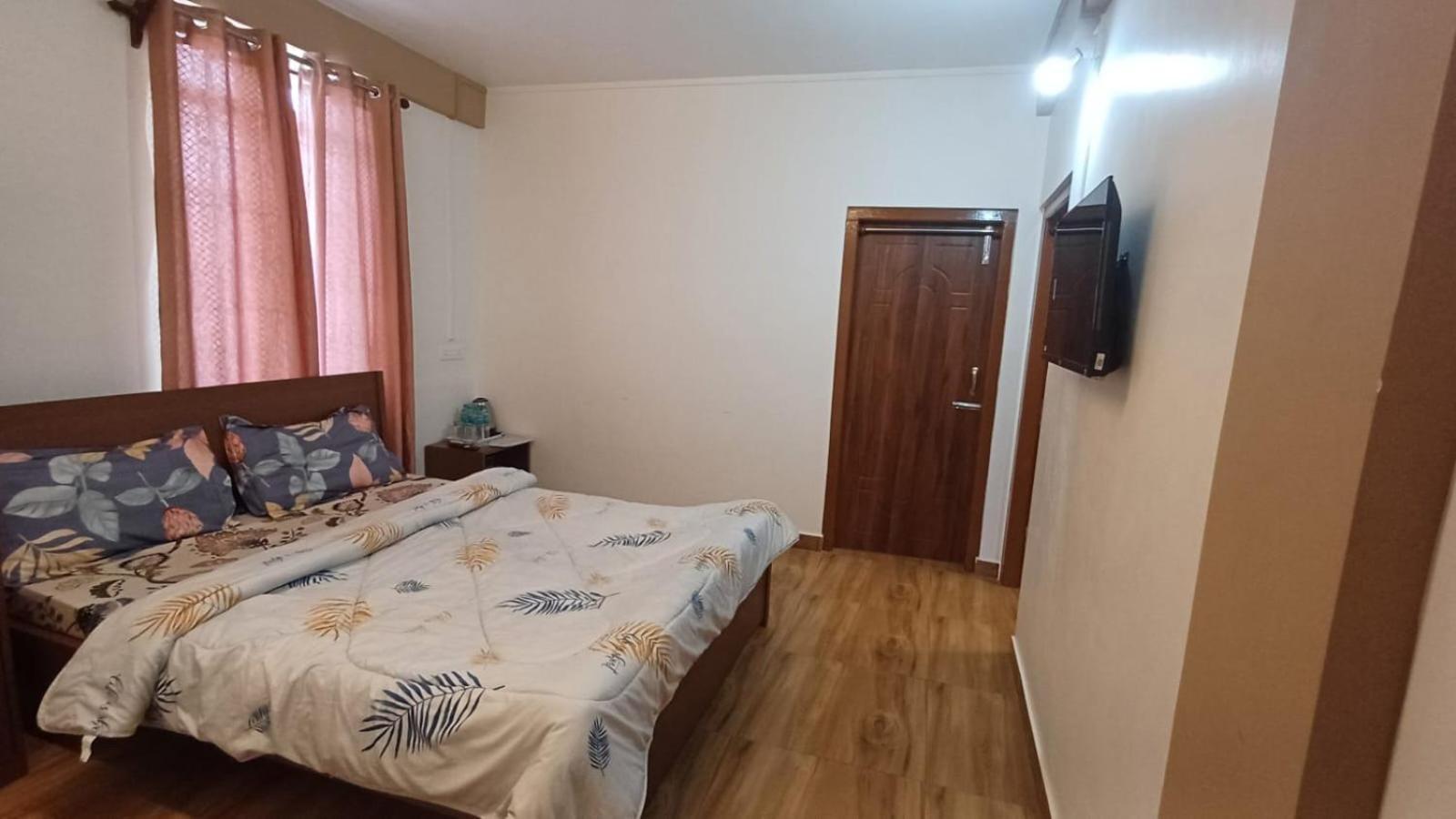 Aroma Inn Shillong Buitenkant foto