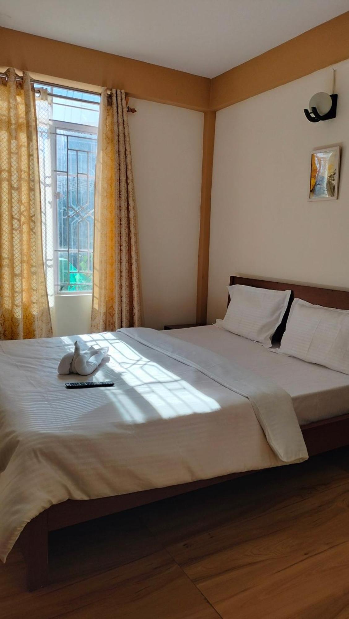 Aroma Inn Shillong Buitenkant foto