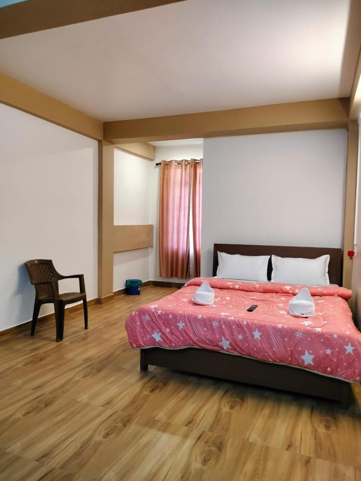 Aroma Inn Shillong Buitenkant foto