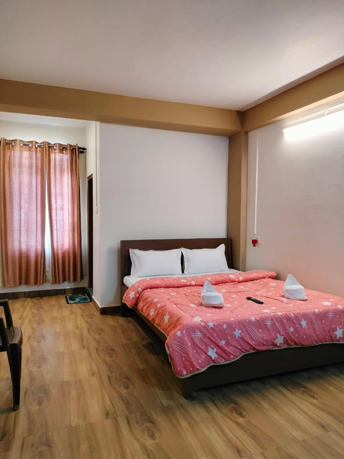 Aroma Inn Shillong Buitenkant foto